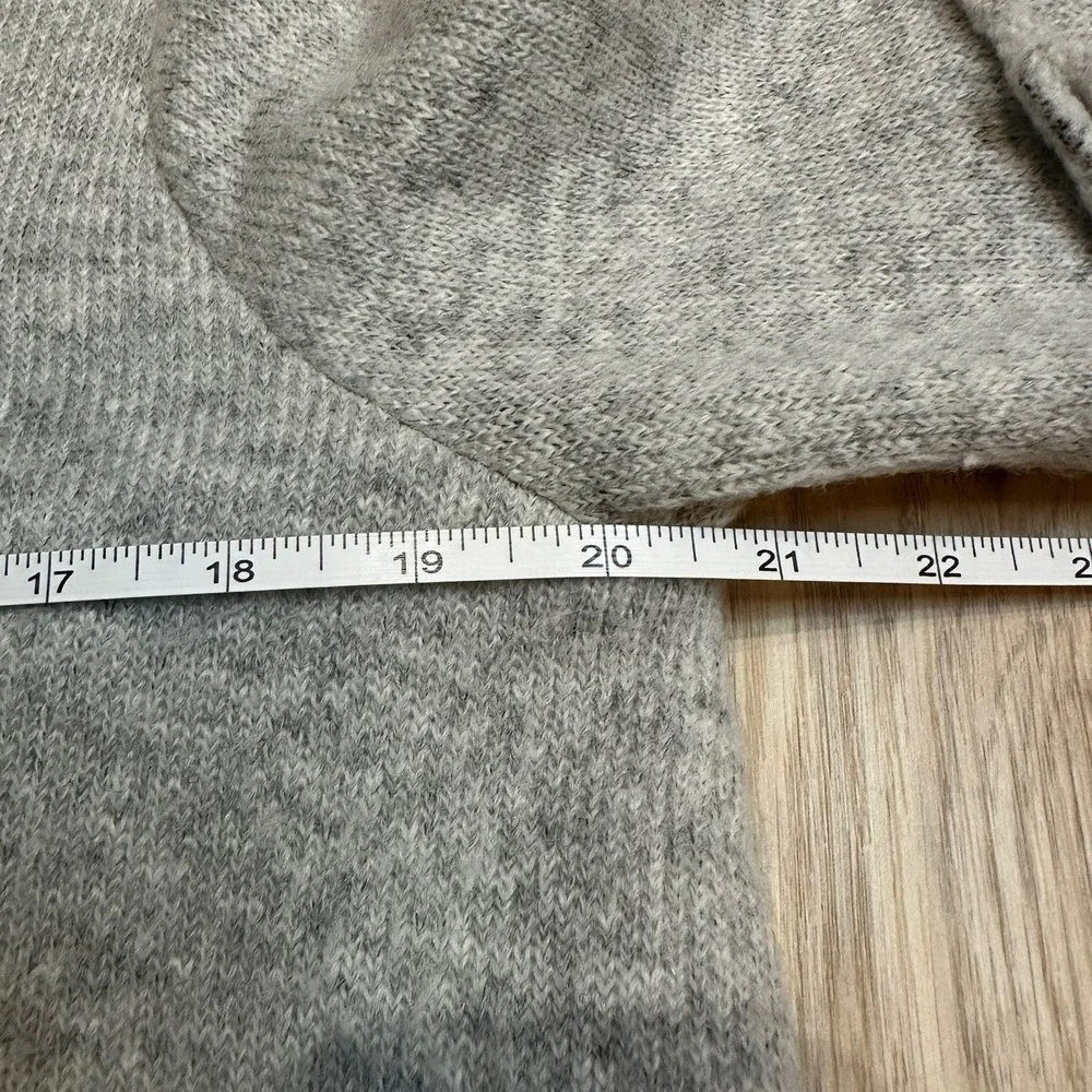 SUNDANCE Mountain Retreat Wool‎ Blend Wide Bell Sleeve Sweater Gray Size M Boho - Picture 6 of 8